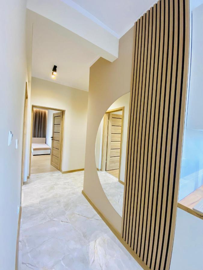 Gold Apartament Świdnik Eksteriør billede